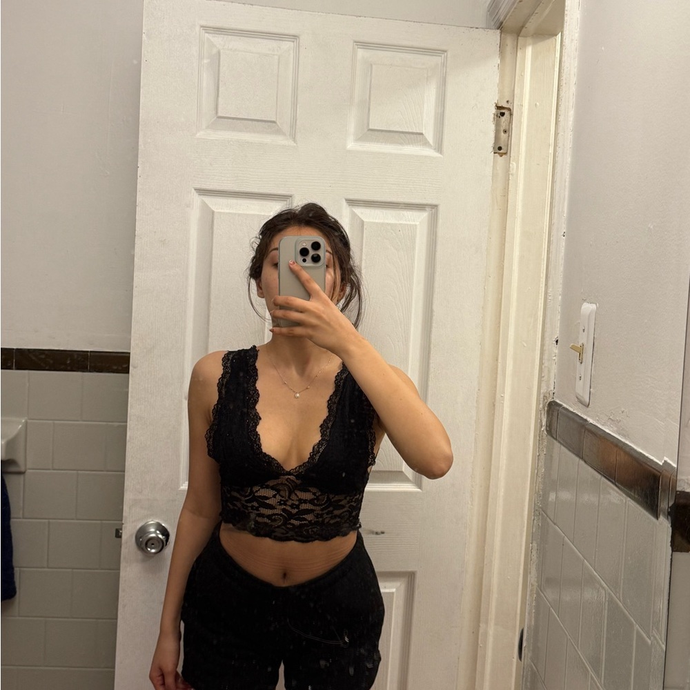 PINK Victoria's Secret Black Lace Bralette